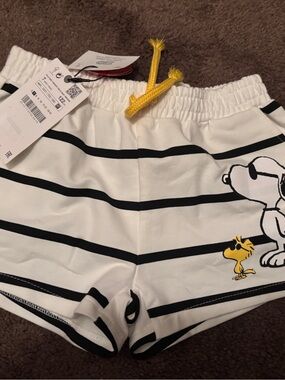Zara Kids Snoopy  & Woodstock Striped White Swim Shorts size 7